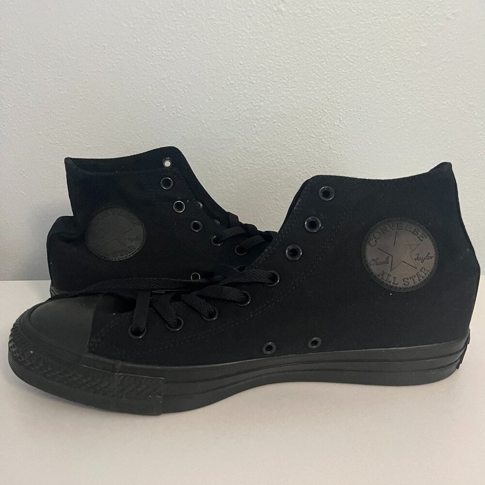 NWT Men's High Top Converse Deep Eddy Vodka Edition Size 11